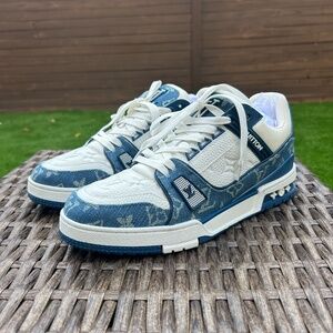 Louis Vuitton Trainer Blue Monogram